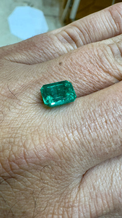 Émeraude de Colombie certifiée LFG de 3,19 carats