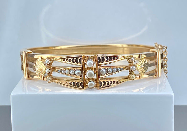 Bracelet Bracelet jonc en or 18 carats et perles fines . Epoque Napoléon III 58 Facettes AB602