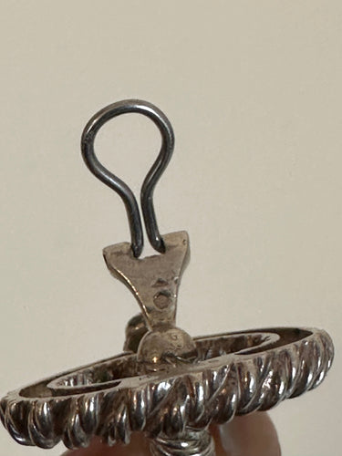 Boucles d'oreilles Boucles d’oreilles Hermès « Noeuds marins » en argent 58 Facettes 104