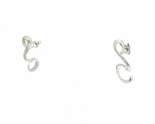 Boucles d'oreilles Boucles d'oreilles en or blanc serties de diamants de 0,16 ct 58 Facettes 6860