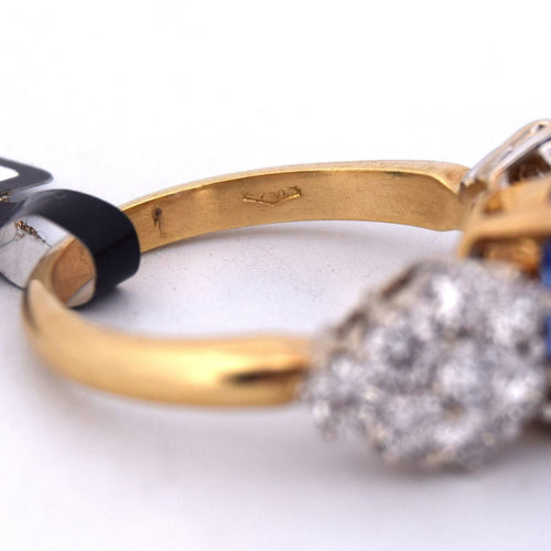 Bague 55 Bague ancienne en or jaune 18 carats avec saphir de 5,00 carats et diamants 58 Facettes AN502