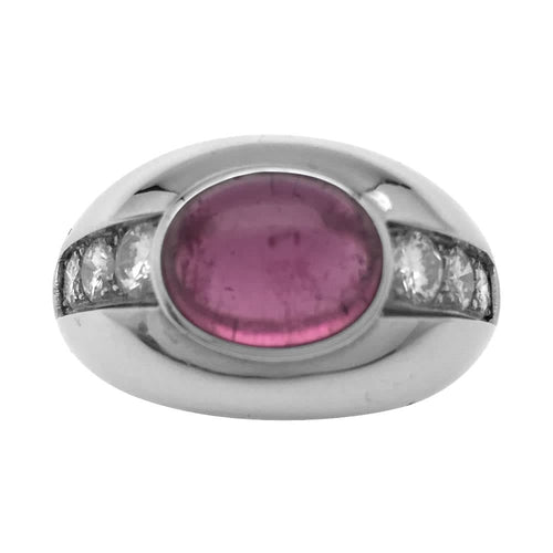Bague en or blanc, tourmaline rose et diamants.