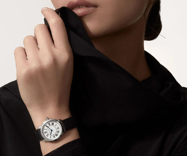 Montre Montre Ronde De Cartier (Acier Solo) 2021 29 mm 58 Facettes