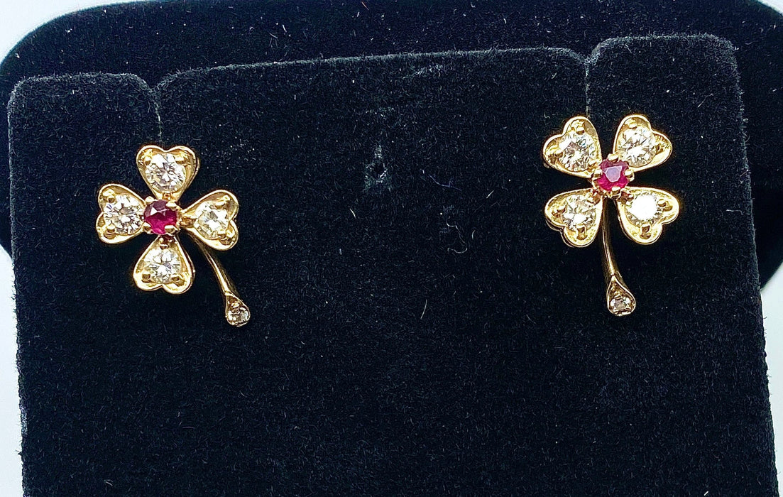 Boucles d'oreilles Boucles d’oreilles or jaune rubis diamants 58 Facettes AB459