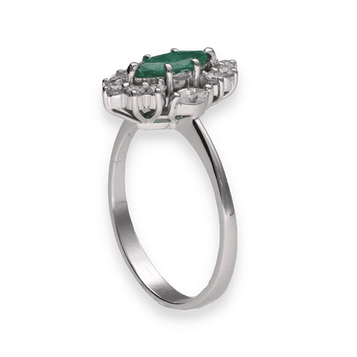 Bague 53 Bague en or gris 18K avec emeraude marquise 0,50 ct et diamants brillants & navettes - Taille 53 58 Facettes FB09768