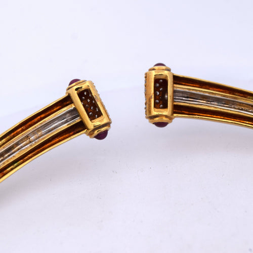 Piaget - Collier en or jaune 18 carats, diamants et rubis