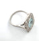 Bague 52 Bague en platine avec aigue-marine centrale et diamants environnants 58 Facettes