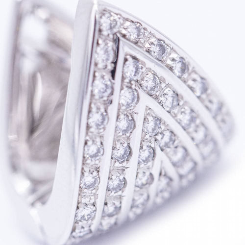 Boucles d'oreilles Triangle earrings gold with diamonds 58 Facettes N102939EJ