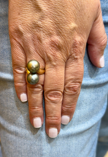 Bague 53 Bague en or jaune toi et moi perles de Tahiti 58 Facettes