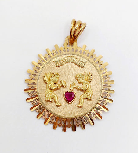 Pendentif Pendentif médaille d'amour or rose, angelots articulés "Il Bat Pour Toi" et rubis synthétique 58 Facettes A05878