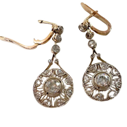 Boucles d'oreilles BOUCLES D'OREILLES ART DÉCO DES ANNÉES 1930-1935 EN OR 18 KT ET PLATINE AVEC DIAMANTS 58 Facettes Q270B