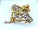 Broche Broche en or jaune 18 carats, ange, émail, diamants et perle. 58 Facettes AB557