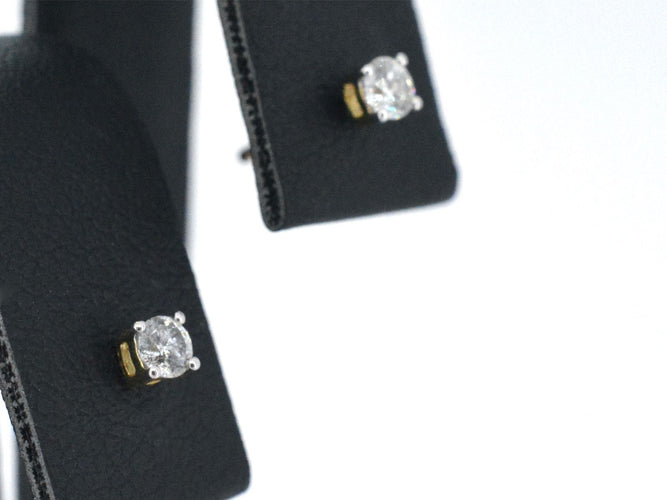 Boucles d'oreilles Boucles d'oreilles en or jaune serties de diamants 58 Facettes 2269