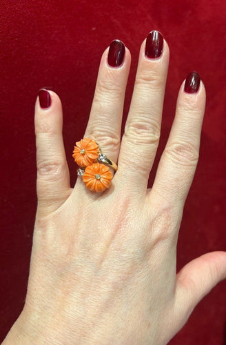 Bague 55 Bague or jaune, fleurs corail et brillants 58 Facettes 7245 A
