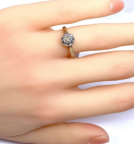 Bague 50.5 Bague solitaire en or 18 carats et platine sertie d’un diamant 0,50 carat environ 58 Facettes AB536
