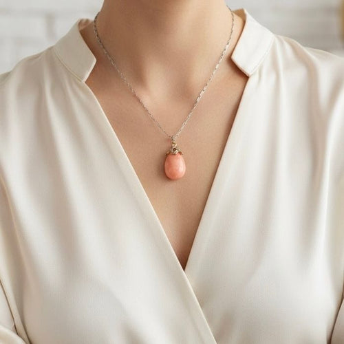 Pendentif Pendentif Époque Victorienne – Or 18 carats, Corail et Diamants, vers 1900 58 Facettes 539