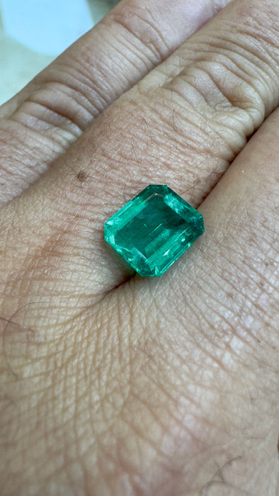 Émeraude de Colombie certifiée de 2,92 carats