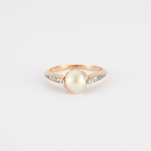 Bague 53.5 Bague ancienne en or avec une perle fine et diamants 58 Facettes P10L3