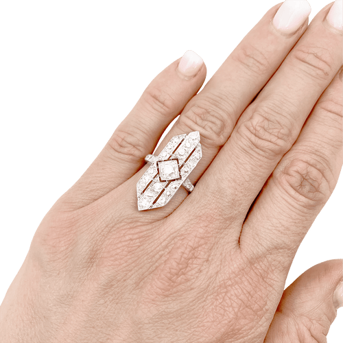 Bague 51 Bague Art Déco, platine et diamants. 58 Facettes 34491