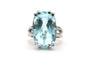 Bague 55 Bague contemporaine sertie d’une aigüe-marine en or blanc 18 carats 58 Facettes 23246
