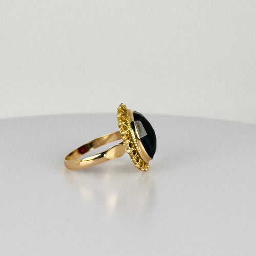 Bague Bague en or jaune avec grenat ovale facetté de 2,5 carats 58 Facettes 2501001