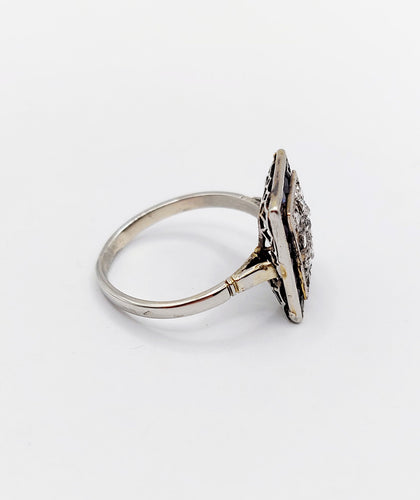 Bague marquise art deco or blanc 18k diamants et saphirs calibrés (circa 1920)