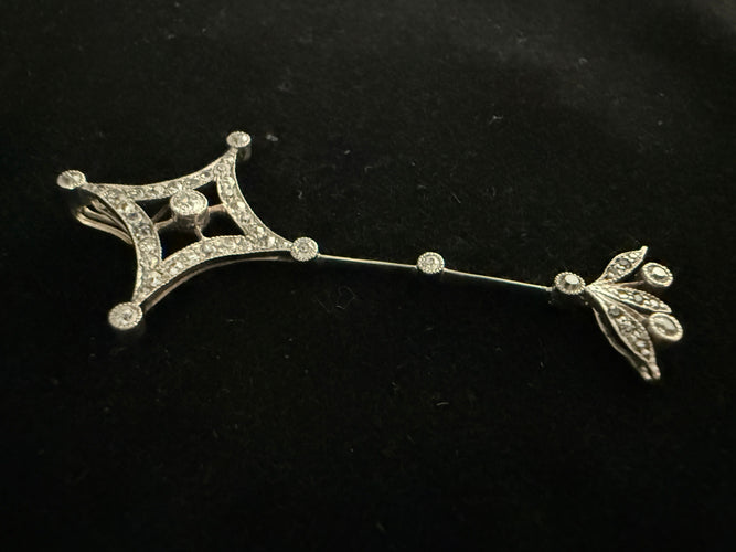 Pendentif en platine serti de 1 carat de diamants