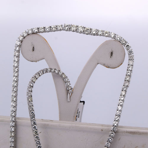 Collier Collana tennis en or blanc 18 kt et diamants 21,50 ct 58 Facettes