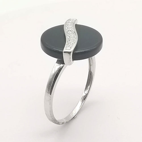 Bague 56 Bague or onyx & diamant 58 Facettes