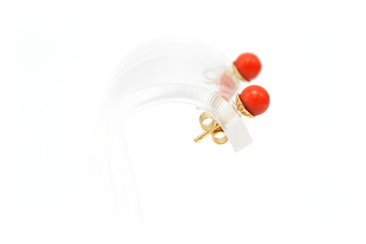 Boucles d'oreilles Boucles d'oreilles Art Déco en or jaune serties de corail 58 Facettes B540