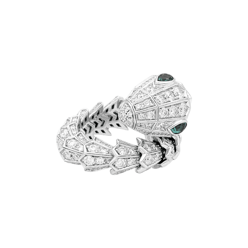 Bague 53 Bague BULGARI "Serpenti", en or blanc, diamants et émeraudes. 58 Facettes 34622