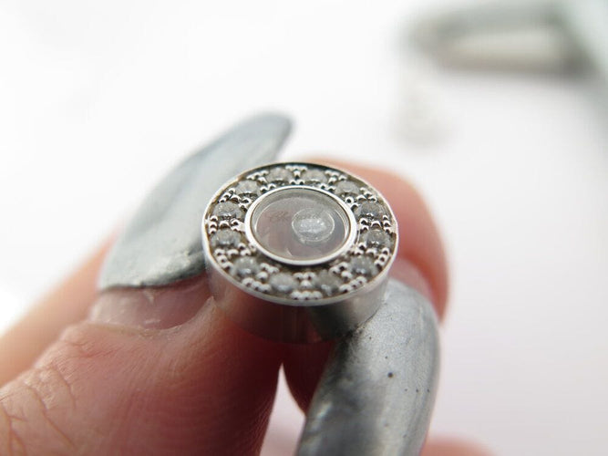 Boucles d'oreilles boucles d'oreilles CHOPARD happy  icons 833087 or blanc & diamants 58 Facettes 268811