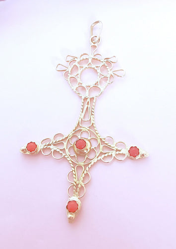 Pendentif Pendentif Croix du sud ou d'Agadez, cabochons de Corail Or 58 Facettes AA 1634