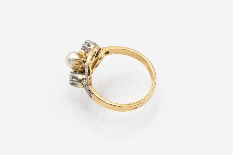 Bague 49 Bague ancienne en or avec diamants taille rose et perle, France. 58 Facettes 10345