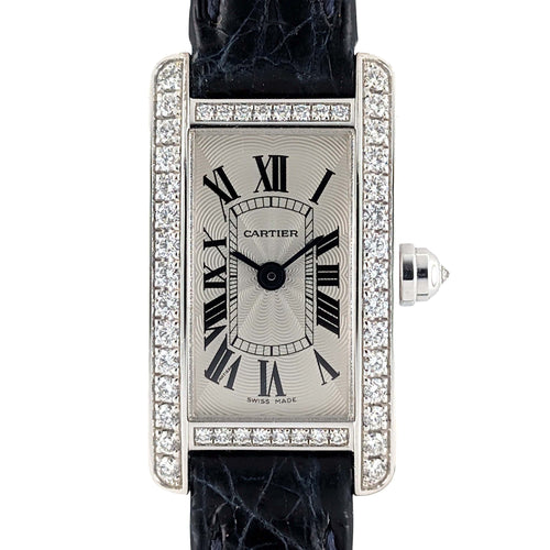 Cartier RARE Mini Tank Américaine en or blanc, lunette pavée de 47 diamants, cadran guilloché flinqué, boucle en or blanc 18 carats, boîte incluse