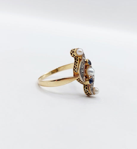 Bague 50 Bague marquise antique or et platine perles, diamants et saphirs 58 Facettes A04421