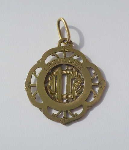 Pendentif Pendentif monogramme ajouré émail or 58 Facettes