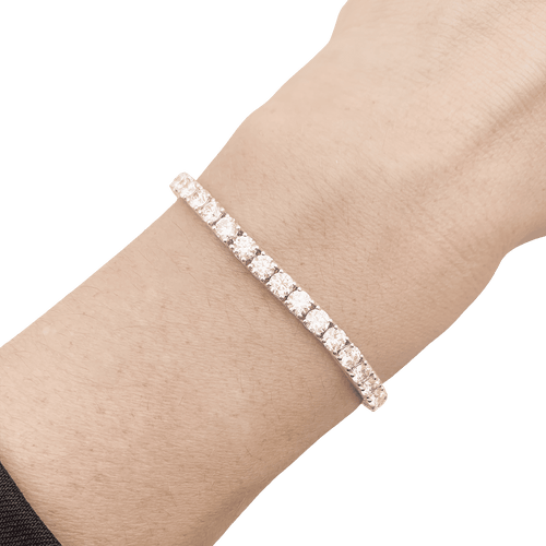 Bracelet Bracelet ligne or blanc et diamants. 58 Facettes 34486