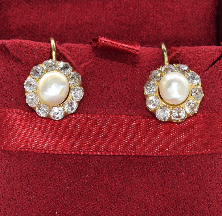 Boucles d'oreilles Boucles d'oreilles en or jaune, diamants et perles de la période victorienne 58 Facettes