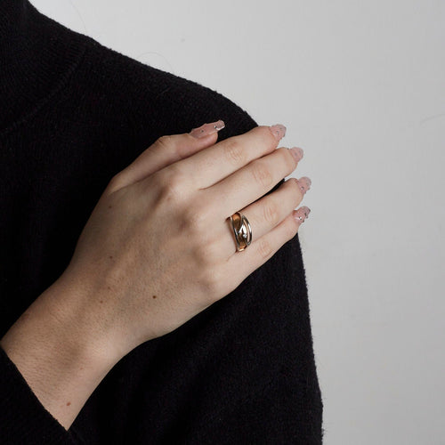 Solitaire en or jaune et blanc