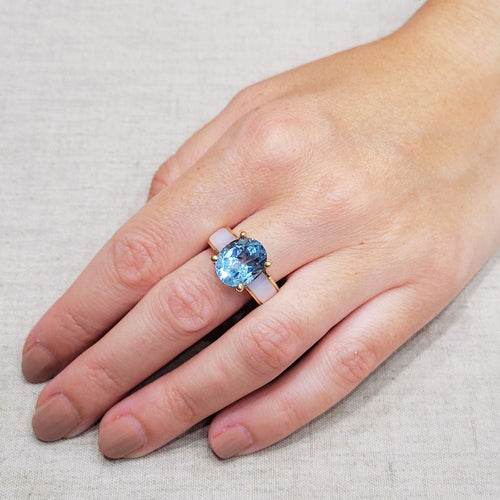 Bague 54 Bague en or rose, topaze et nacre 58 Facettes S377