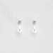 Boucles d'oreilles Paire de pendants d'oreilles en or blanc ornée de deux perles de culture 58 Facettes