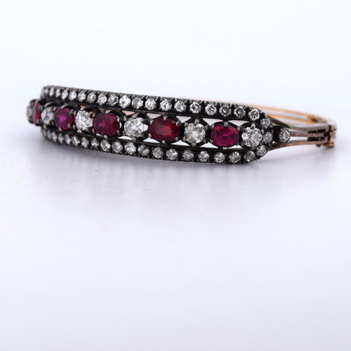 Bracelet Bracciale vintage en or rose 14 kt et argent 925 avec rubis et diamants 58 Facettes