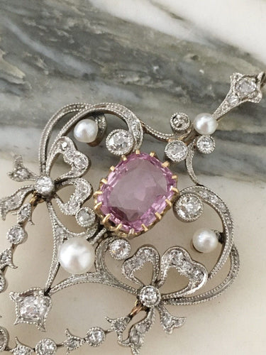Pendentif Pendentif Belle Époque en or jaune 18k et platine, diamants, perles, saphir rose 58 Facettes