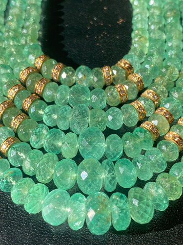 Collier 6 rangs de perles d'émeraudes 380 carats