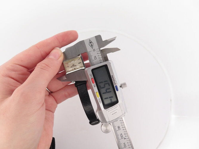 Montre vintage montre JAEGER-LECOULTRE hermes etrier 23 mm mecanique acier 58 Facettes 267919