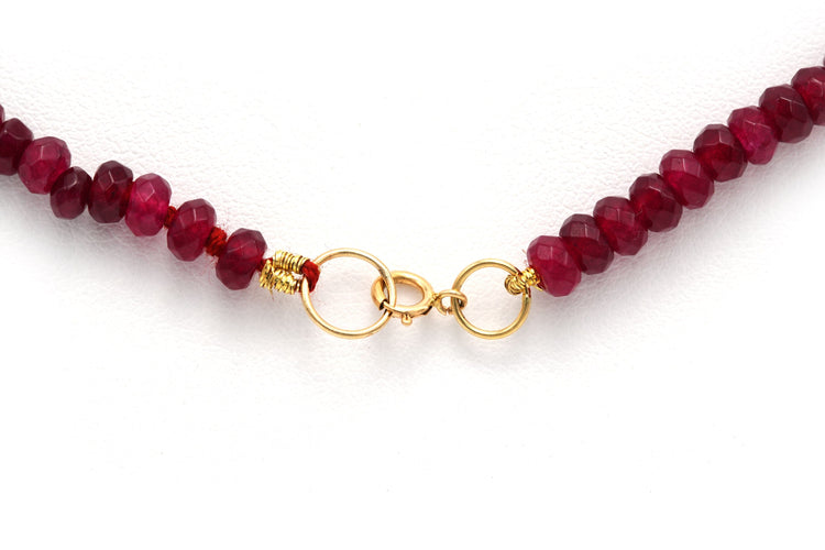 Collier Collier contemporain en or jaune et perles de rubis 58 Facettes B592