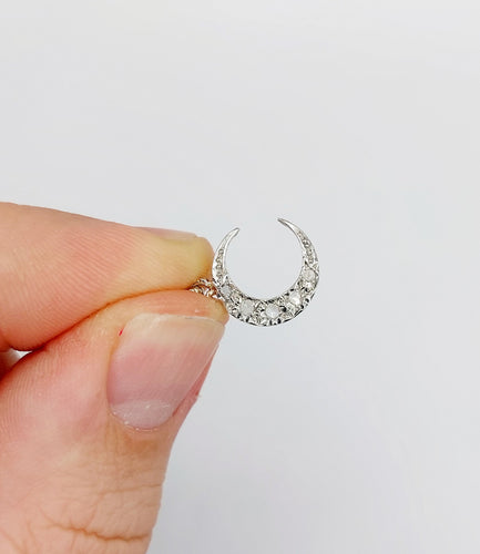 Pendentif croissant de lune en or rose 18k et platine, diamants taille roses