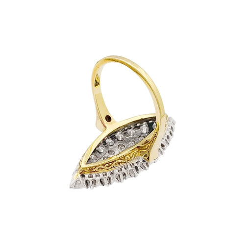 Bague 54 Bague marquise, deux ors, diamants. 58 Facettes 35068