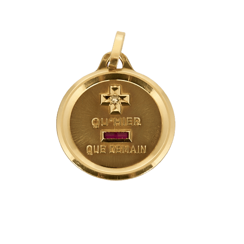 Pendentif Augis - Médaille d'amour - Pendentif en Or jaune, rubis et diamants 58 Facettes B250684
